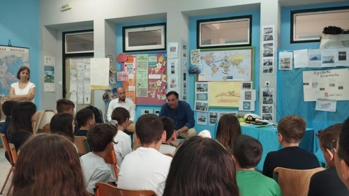 Connecting Classrooms with Vessels